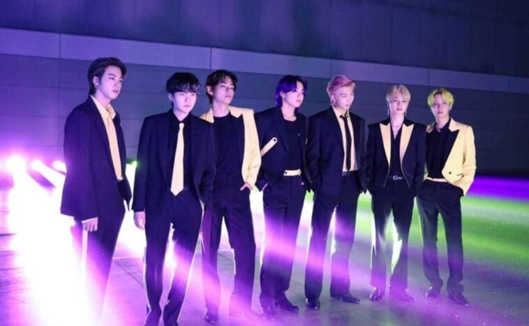 ¿Qué significa to pay en español?