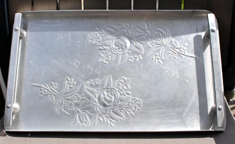 Are Aluminium trays safe?