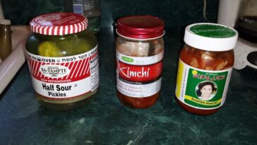 Are BA Tampte half sour pickles fermented?