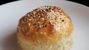 Are Big Mac buns brioche?