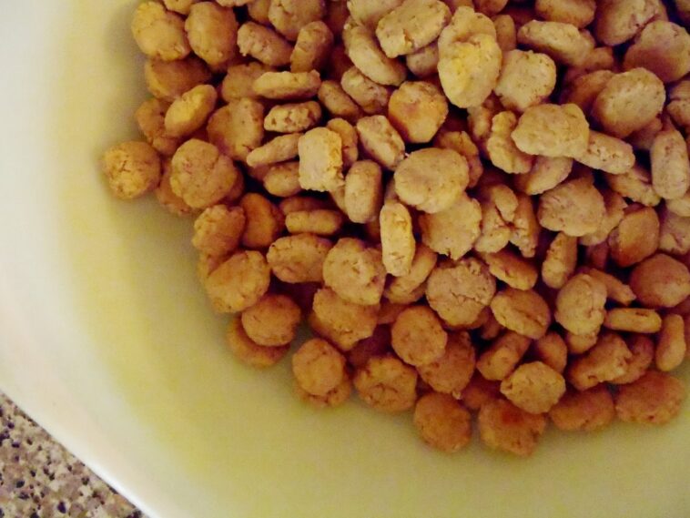 Are Cheerios good after vomiting?