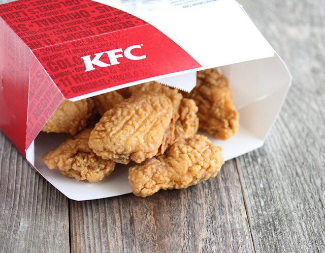 Are KFC hot wings boneless?