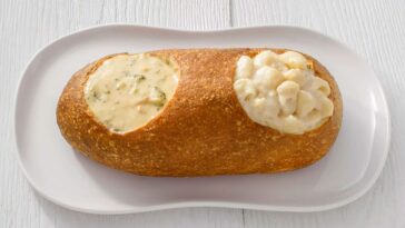 Are Panera Bread bowls sourdough?