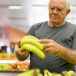 Are bananas good for elderly?