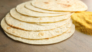Are corn or flour tortillas better for tacos?