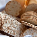 Are crackers good for upset stomach?