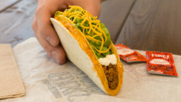 Are double stacked tacos still at Taco Bell?