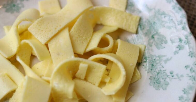 Are egg noodles low carb?