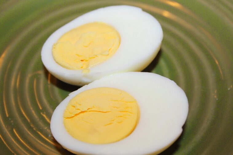 Are hard boiled eggs good for seniors?