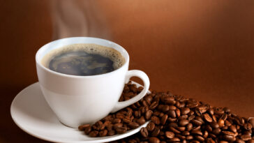 Are lattes more caffeinated than coffee?