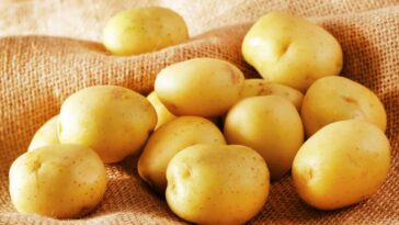 Are potatoes good acne?