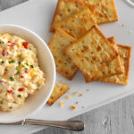 Are saltines good with cheese?