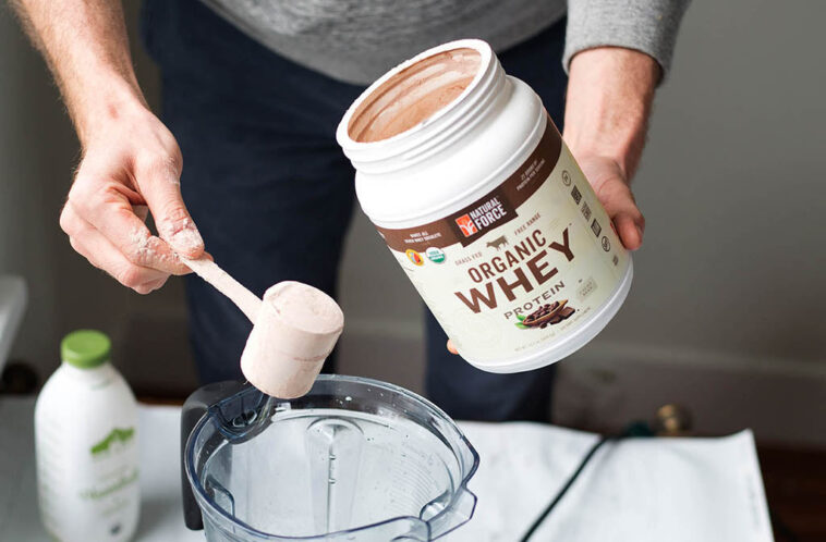 Are you supposed to blend protein shakes?