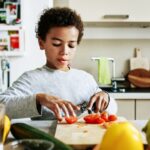 Can 10 year olds cook?