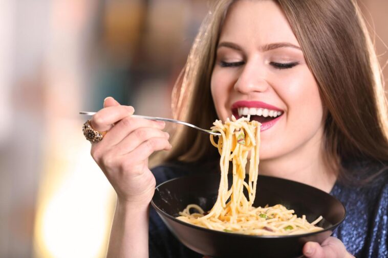 Can I eat pasta and still lose weight?