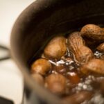 Can I eating 100g peanuts a day?