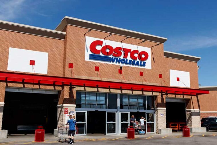 Can I return an item to Costco after 2 years?