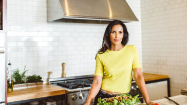 Can Padma cook?