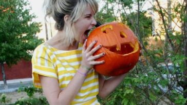 Can a baby eat raw pumpkin?