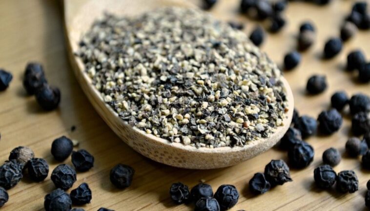 Can black pepper help you lose weight?