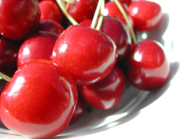 Can cherries cause high blood pressure?