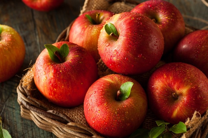 Can eating apples burn belly fat?