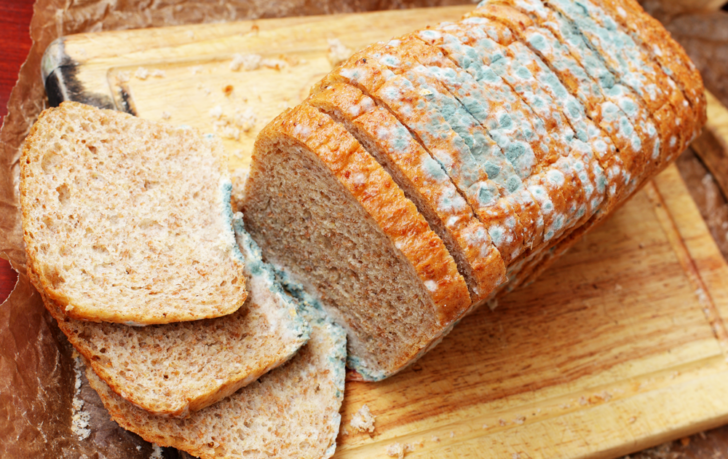 Can eating bread cause yeast infections?