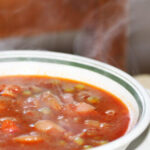 Can hot soup cause sore throat?
