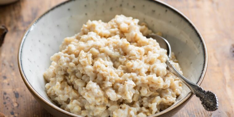 Can oat milk cause stomach issues?