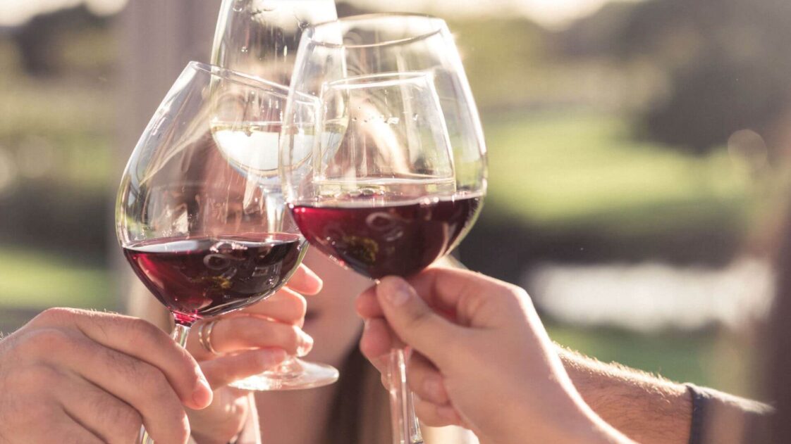 Should you drink wine slowly?