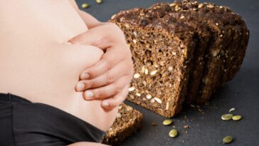 Can white bread cause bloating and gas?