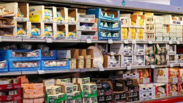 Can you buy bulk items at Walmart?