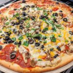 Can you cook Papa Murphy's pizza in microwave?