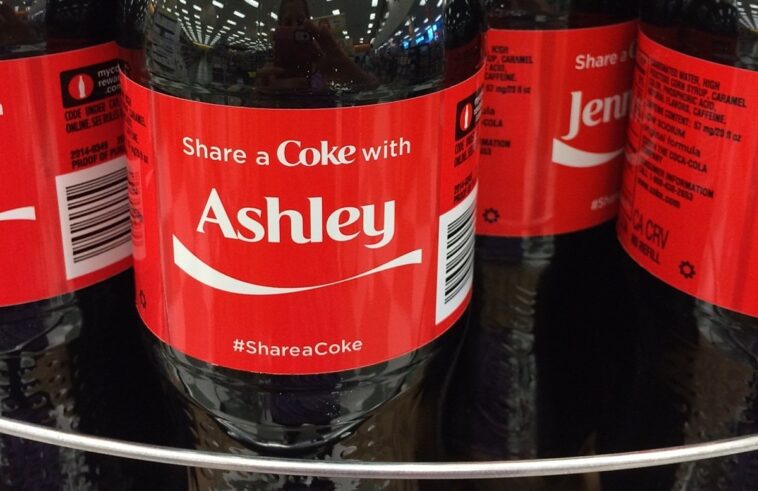 Can you customize Coke?