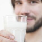 Can you drink milk before workout?