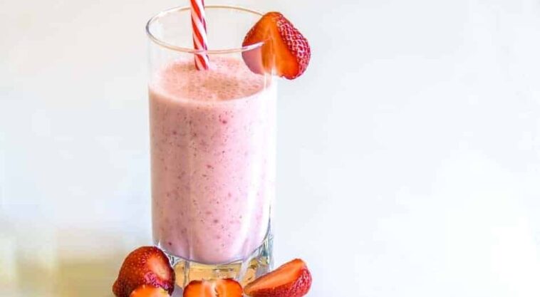 Can you drink protein shakes without working out?