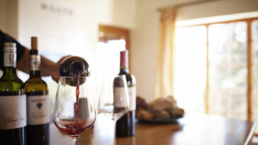 Can you drink red wine 2 weeks after opening?