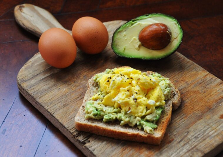 Can you eat avocado and egg everyday?