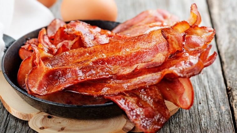 Can you eat bacon on Whole30?