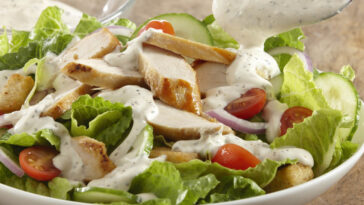 Can you freeze chicken salad made with mayonnaise?
