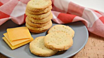 Can you have Ritz crackers on keto?