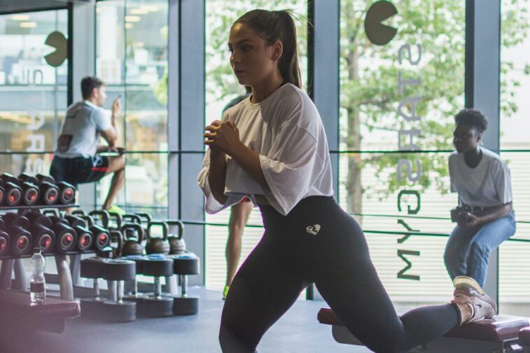 Can you lose weight but look the same?