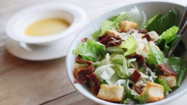 Can you lose weight eating salad for a week?