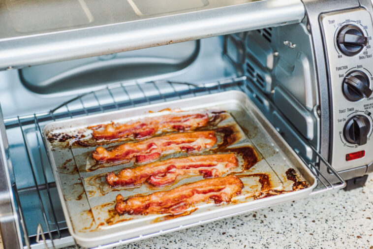Can you make bacon in a toaster?