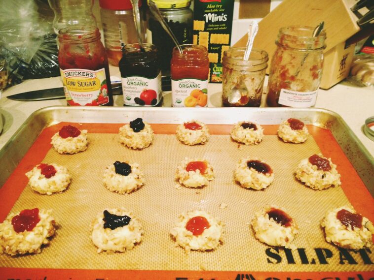 Can you make cookies directly on pan?