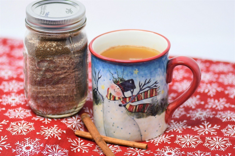 Can you mix chlorophyll with hot tea?