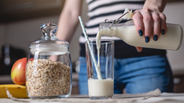 Can you mix protein with oat milk?