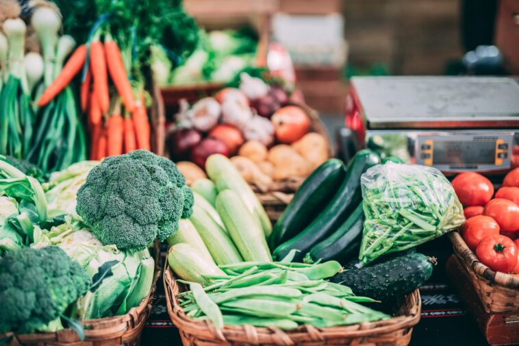 Can you survive without eating vegetables?