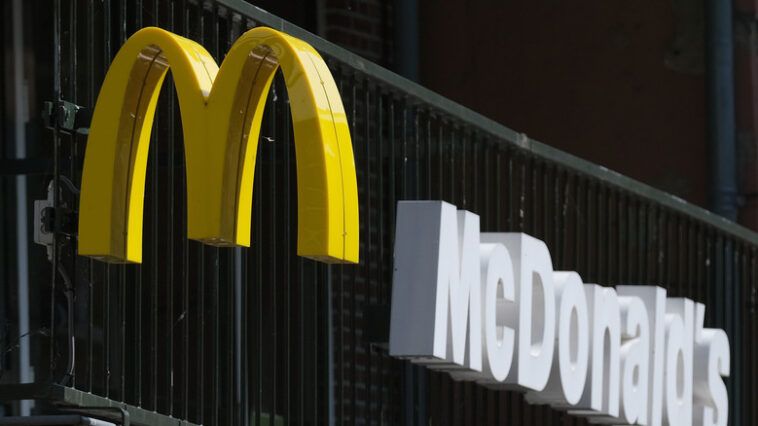 Did McDonald's get rid of all day breakfast?