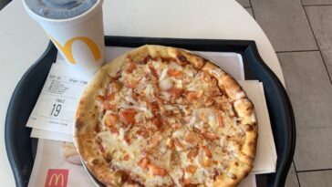 Did Mcdonalds ever sell pizza?